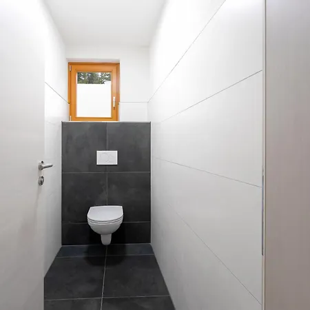 Wunderschoene Ferienwohnung Villach Exterior foto