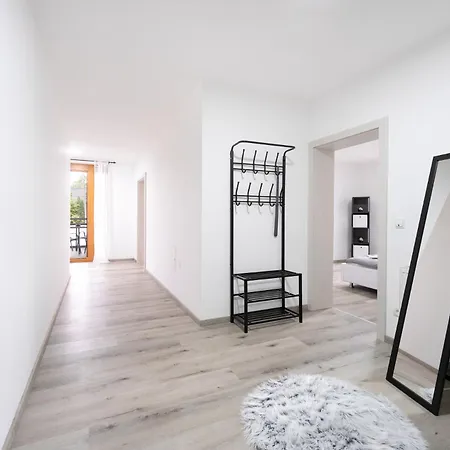 Wunderschoene Ferienwohnung Villach Exterior foto